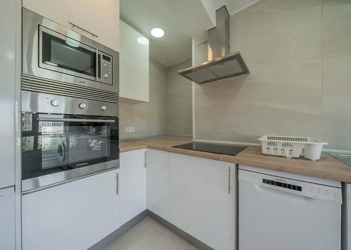 San Lazaro Apartment *